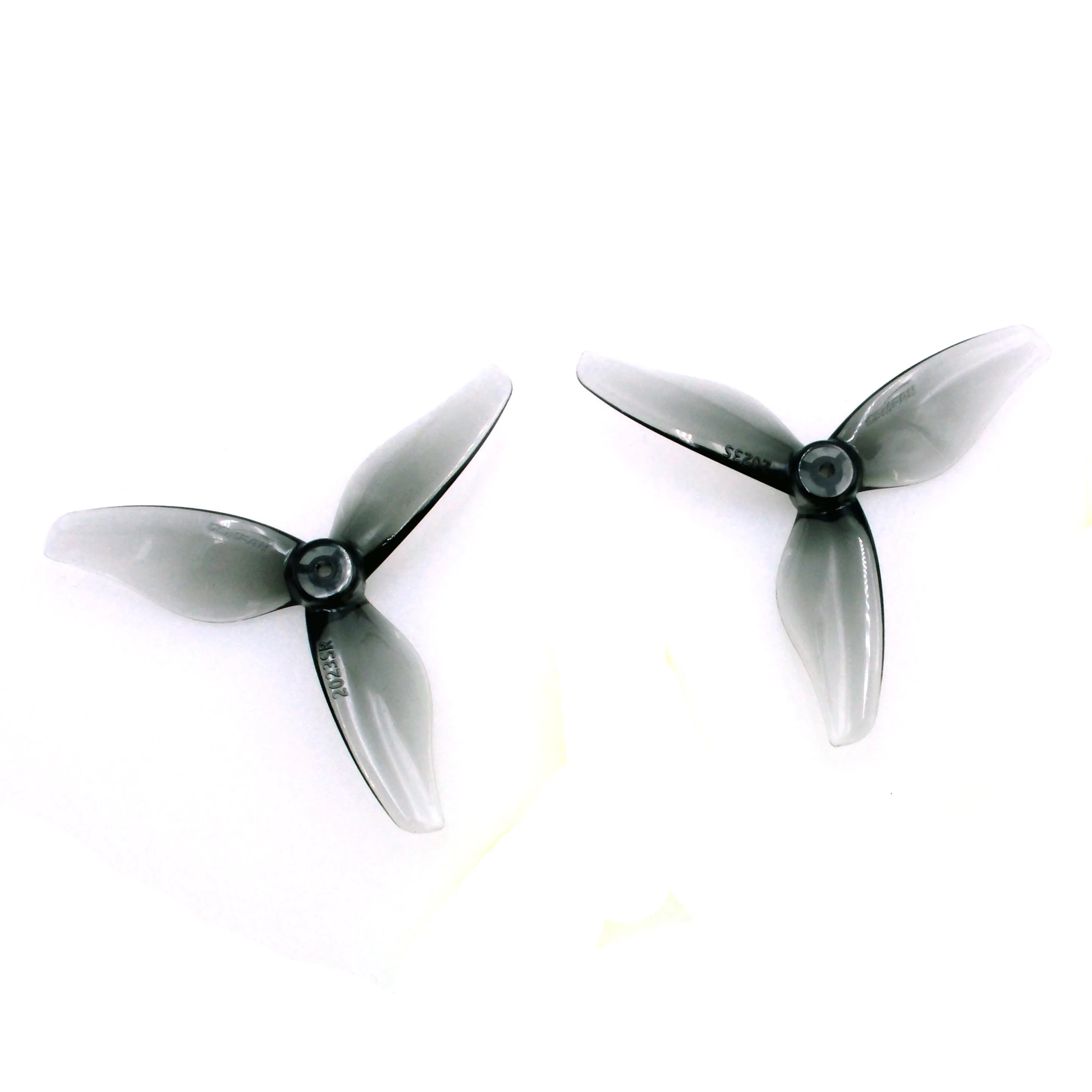 4Pairs Gemfan Hurricane 2023S  - đánh giá và giá Drone Rc Truck